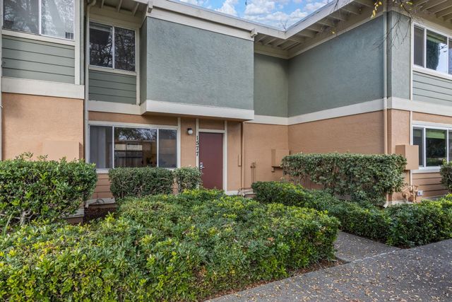 1577 Drake Dr, Davis, CA 95616