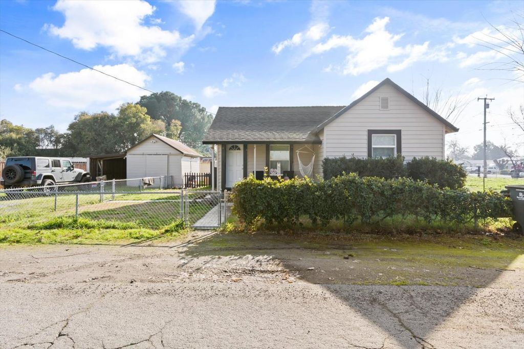 7662 Washington St, Sutter, CA 95982
