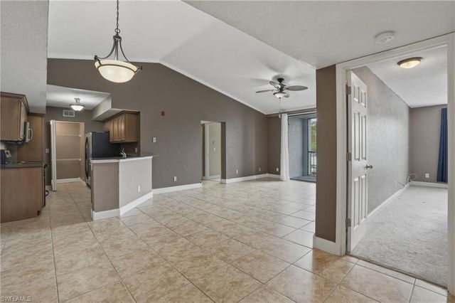13515 Eagle Ridge DR 525, Fort Myers, FL 33912