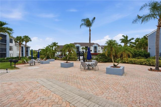 13515 Eagle Ridge DR 525, Fort Myers, FL 33912