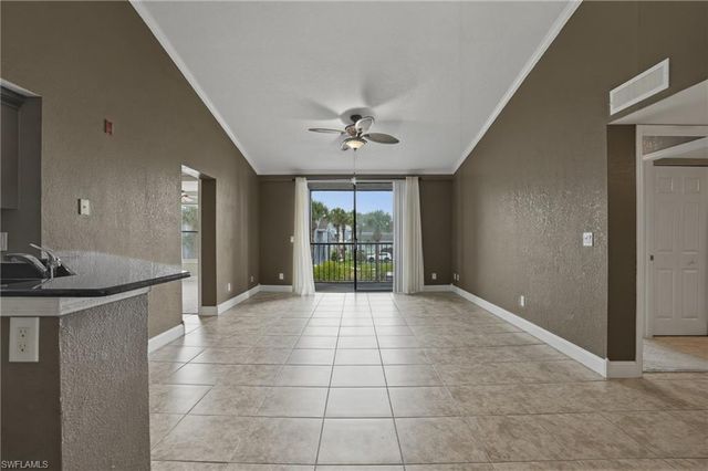 13515 Eagle Ridge DR 525, Fort Myers, FL 33912