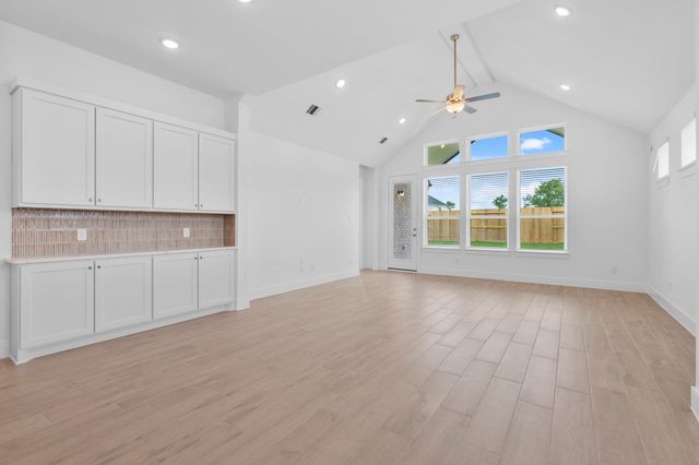 12016 Barkley Oak, Texas City, TX 77590