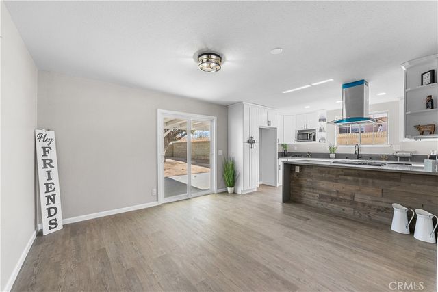 37410 Larkin Avenue, Palmdale, CA 93550