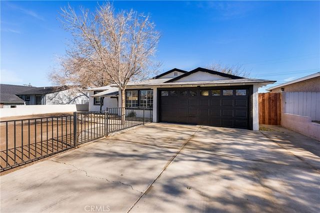 37410 Larkin Avenue, Palmdale, CA 93550