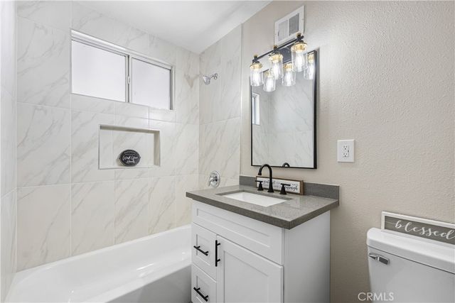 37410 Larkin Avenue, Palmdale, CA 93550