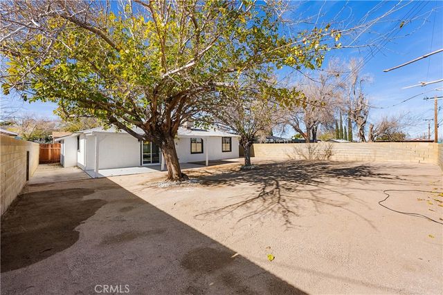 37410 Larkin Avenue, Palmdale, CA 93550