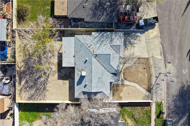 37410 Larkin Avenue, Palmdale, CA 93550