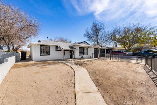 37410 Larkin Avenue, Palmdale, CA 93550