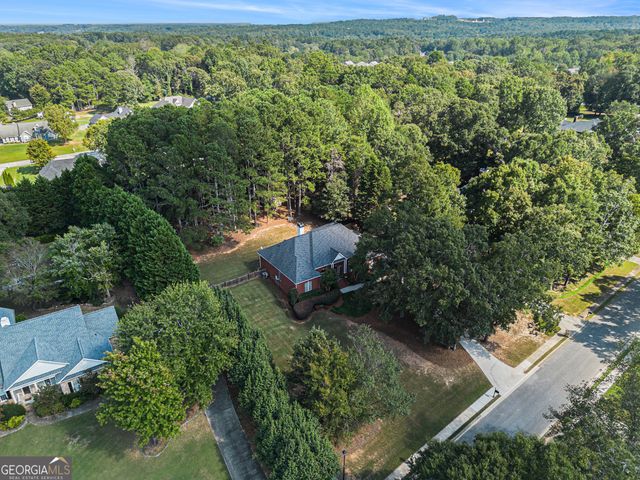 615 Wellington Drive, Winder, GA 30680