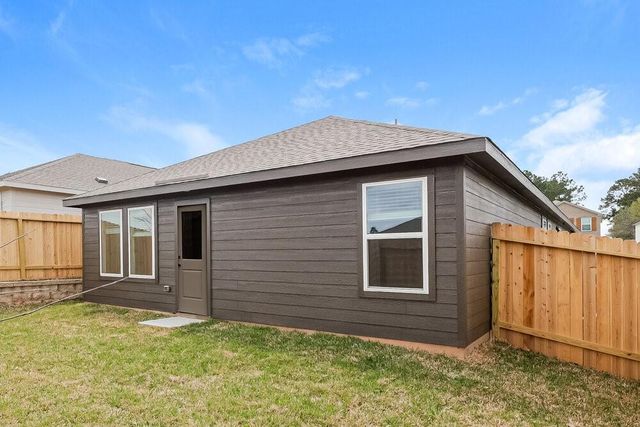 621 Craven Street, Conroe, TX 77316