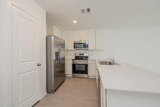 621 Craven Street, Conroe, TX 77316