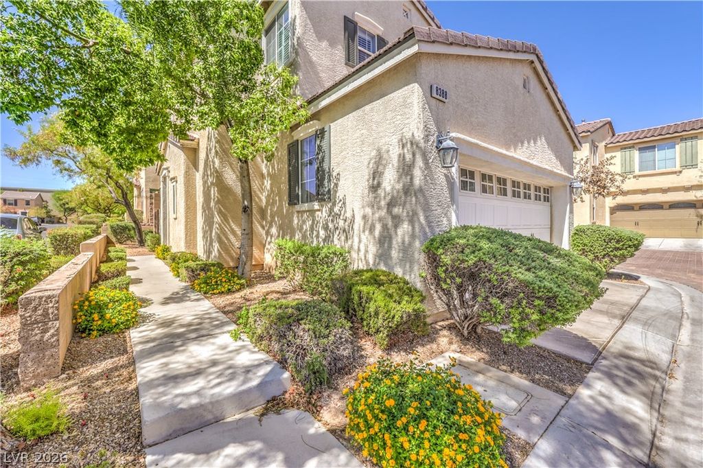 8388 Lower Trailhead Avenue, Las Vegas, NV 89113 — photo 2