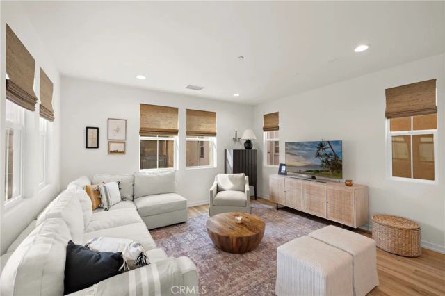13 Hideaway, Mission Viejo, CA 92692