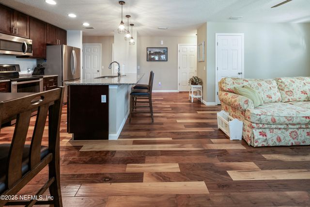 210 N SAINT CLAIR Street, Starke, FL 32091