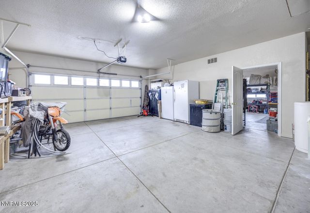 1820 Heidi Road, Fallon, NV 89406