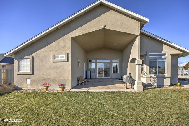 1820 Heidi Road, Fallon, NV 89406