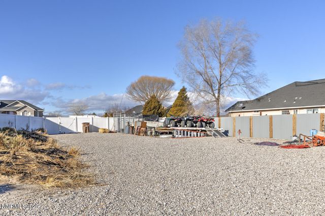 1820 Heidi Road, Fallon, NV 89406
