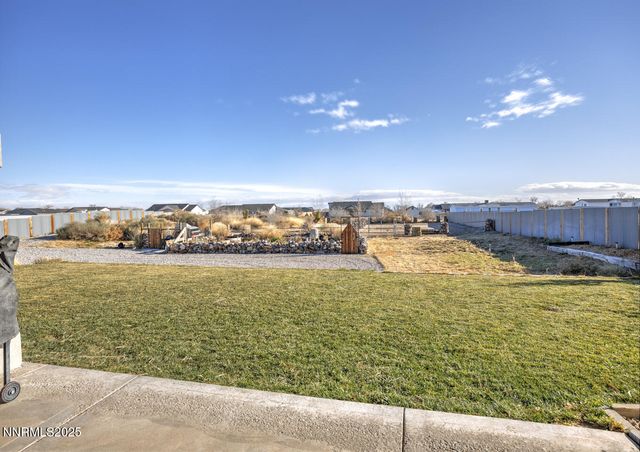 1820 Heidi Road, Fallon, NV 89406