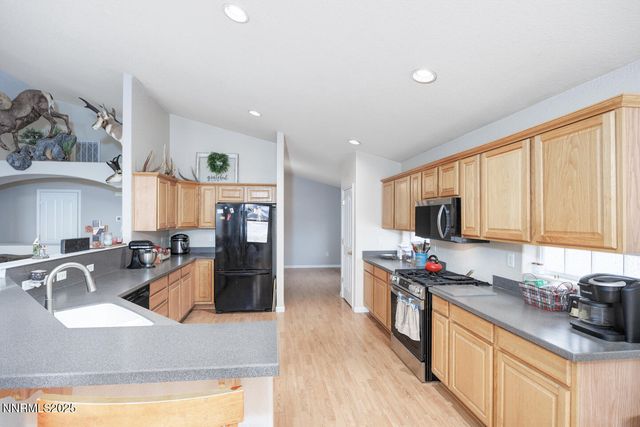 1820 Heidi Road, Fallon, NV 89406