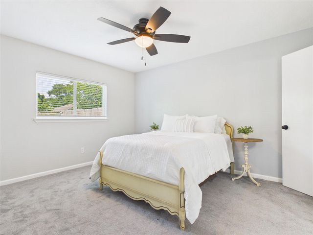 10315 Bushy Creek Drive, Houston, TX 77070