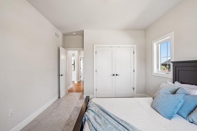 1409 Yeske Drive, Waunakee, WI 53597