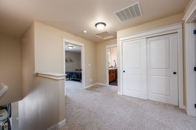 20768 NE Horizon Ridge Place, Bend, OR 97701