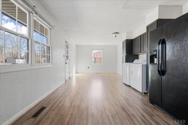 813 Doss Road, Concord, VA 24538