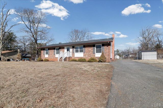 813 Doss Road, Concord, VA 24538