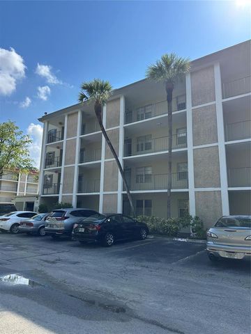 2998 NW 48th Terrace 327, Lauderdale Lakes, FL 33313