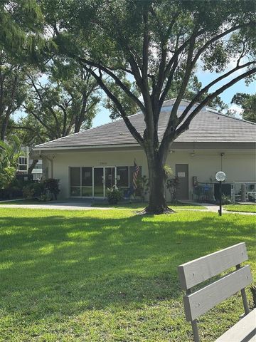 2998 NW 48th Terrace 327, Lauderdale Lakes, FL 33313