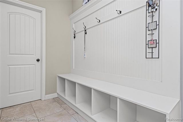 37505 Tamarack Drive, Sterling Heights, MI 48310