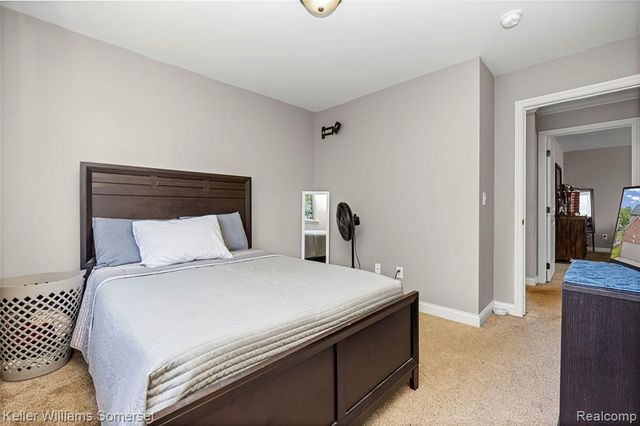 37505 Tamarack Drive, Sterling Heights, MI 48310