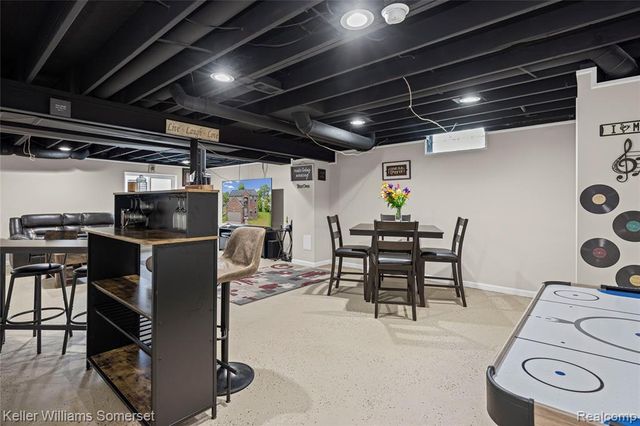 37505 Tamarack Drive, Sterling Heights, MI 48310