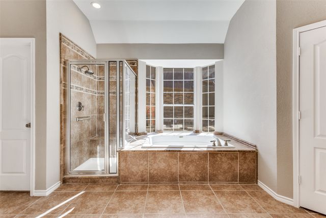 2822 Roundrock, Mckinney, TX 75072