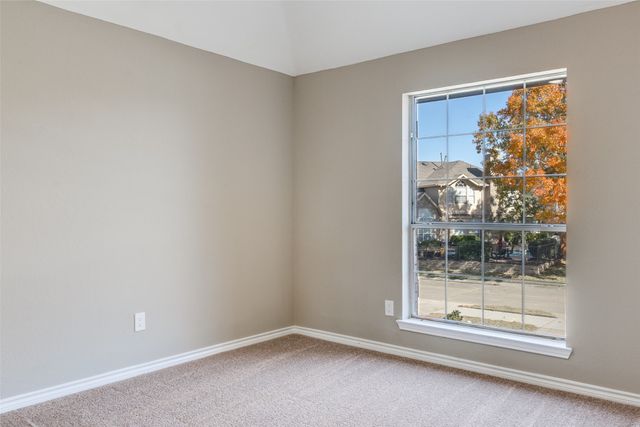 2822 Roundrock, Mckinney, TX 75072