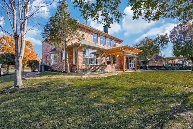 2822 Roundrock, Mckinney, TX 75072