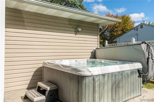 7409 Michael Road, Orchard Park, NY 14127