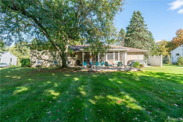 7409 Michael Road, Orchard Park, NY 14127