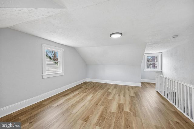 42 LAUREL AVE, Trenton, NJ 08618