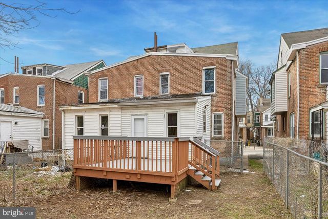 42 LAUREL AVE, Trenton, NJ 08618