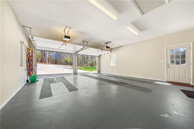 435 Cleveland Ferry Road, Fair Play, SC 29643