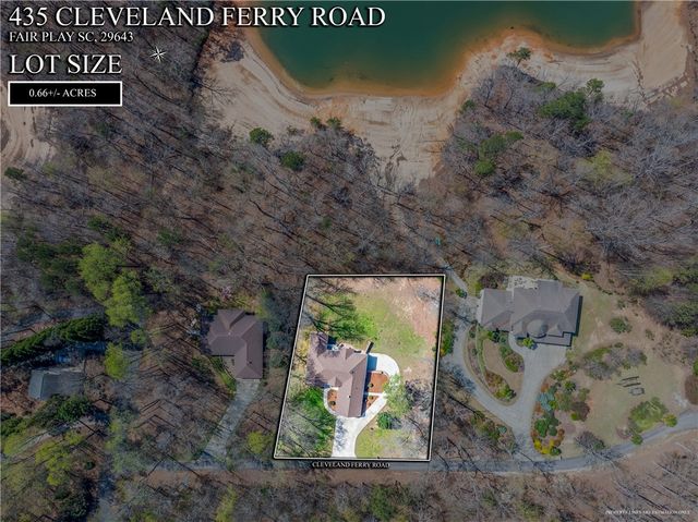 435 Cleveland Ferry Road, Fair Play, SC 29643