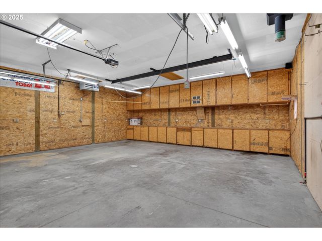 1680 Plum St, Baker City, OR 97814