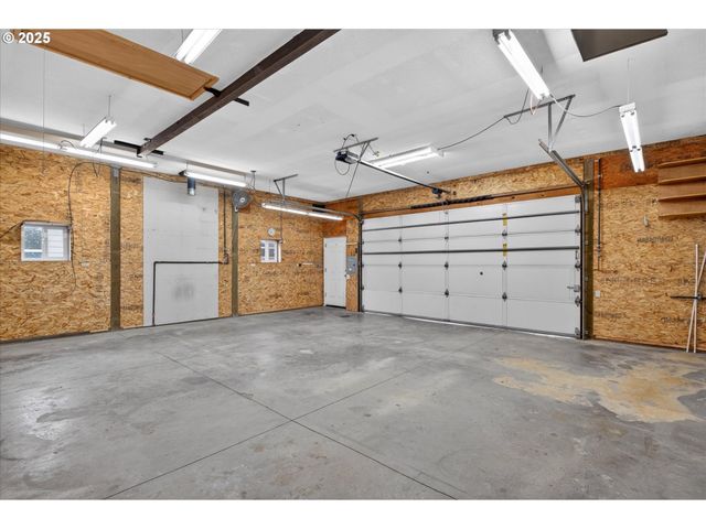 1680 Plum St, Baker City, OR 97814