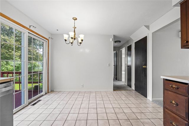 44 Rossmore Street, Gates, NY 14606
