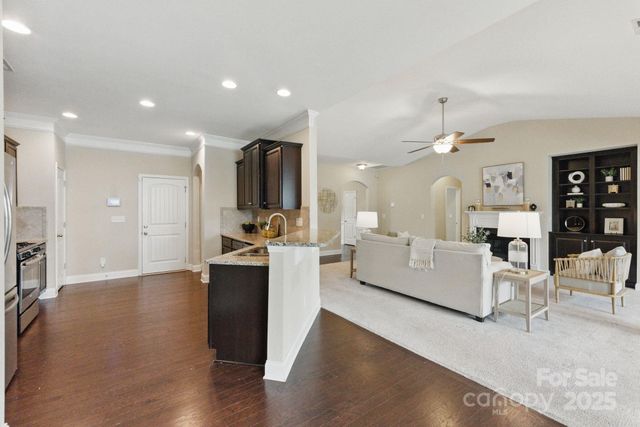 8830 Artesa Mill Lane, Charlotte, NC 28214