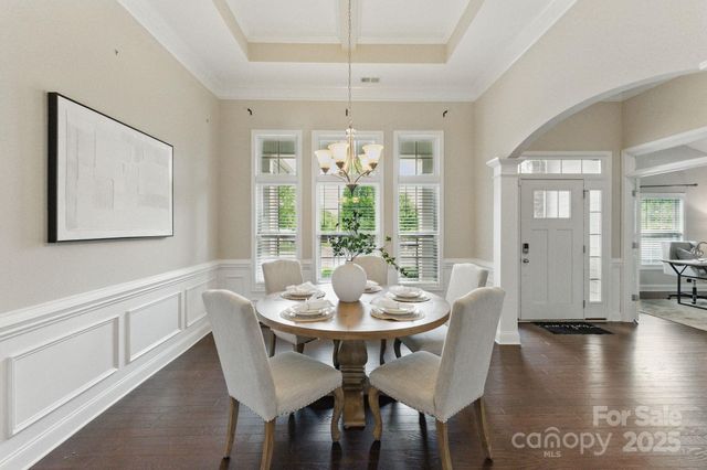 8830 Artesa Mill Lane, Charlotte, NC 28214