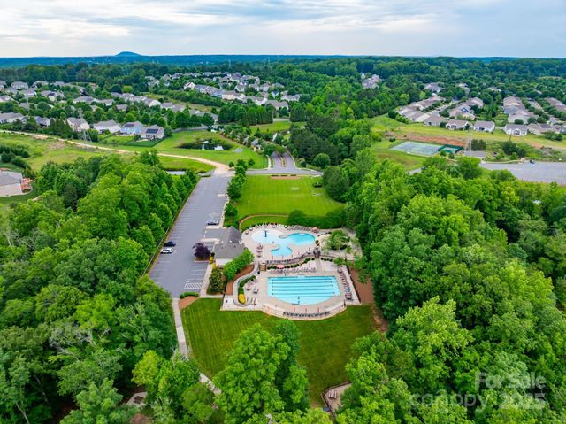 8830 Artesa Mill Lane, Charlotte, NC 28214