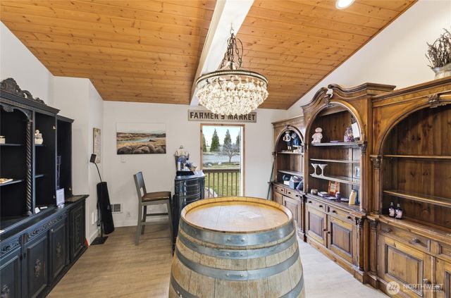 980 S Webb Place, East Wenatchee, WA 98802