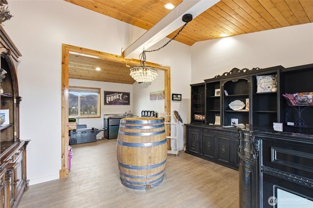 980 S Webb Place, East Wenatchee, WA 98802